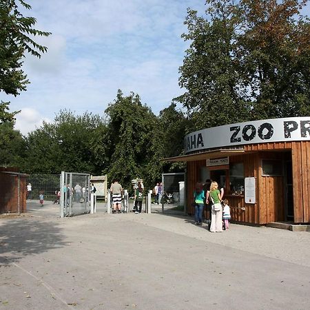 Pension Berg Praha Bagian luar foto