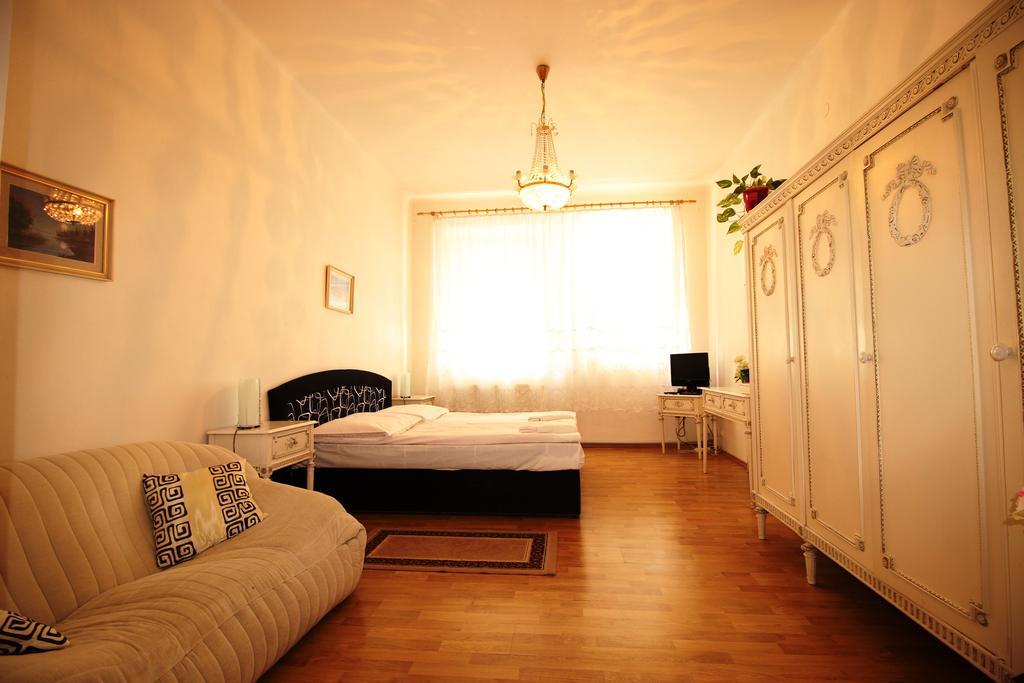 Pension Berg Praha Ruang foto